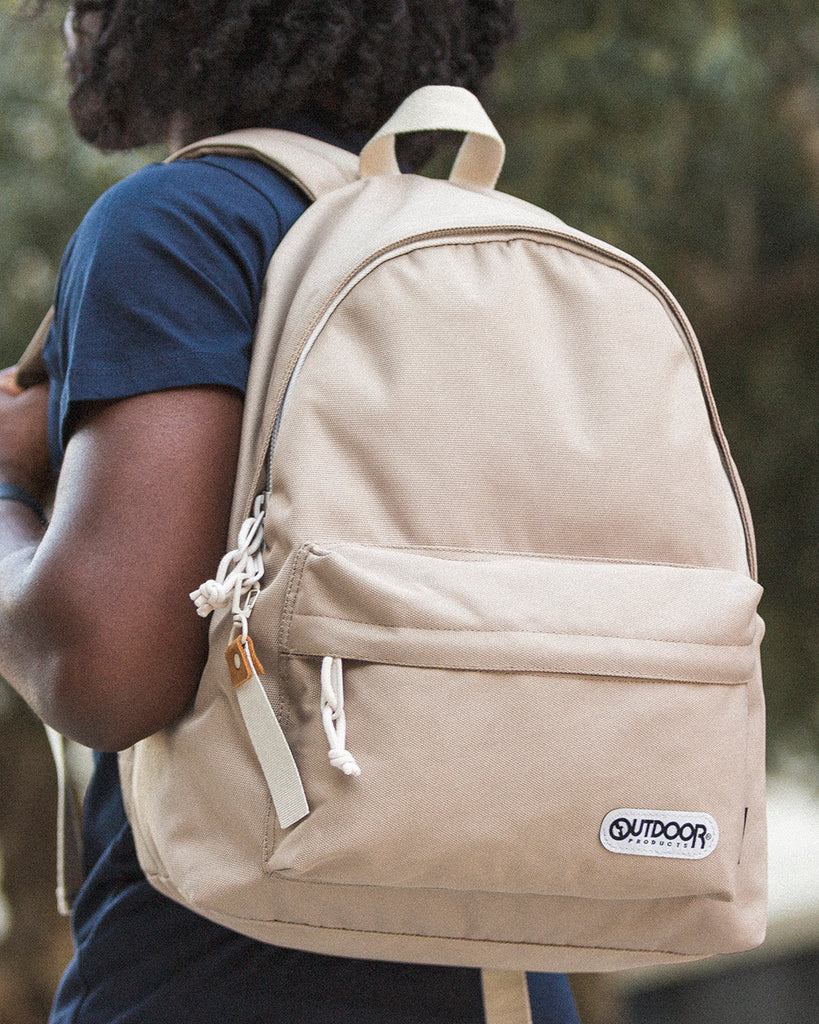 Choosing the Perfect Bag for College
